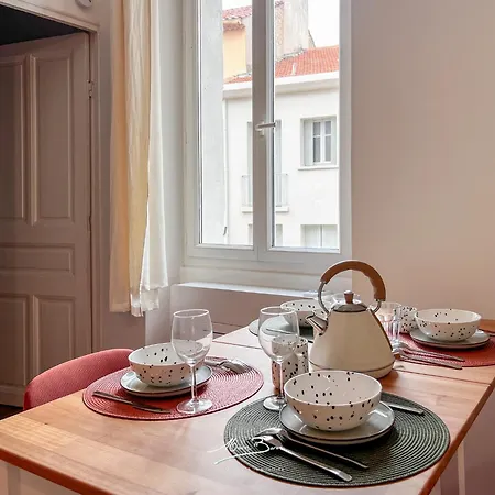 Apartmán La Calade Du Mourillon - Rue Lamalgue - 200 Metres Des Plages - 4 Couchages - Wifi Toulon